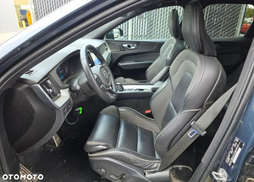 Volvo XC 60 B5 B AWD R-Design - 7