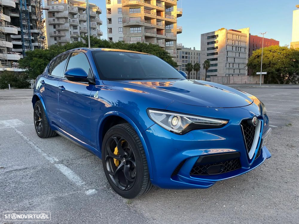Alfa Romeo Stelvio V6 2.9 Bi-Turbo AT8-Q4 Quadrifoglio - 2