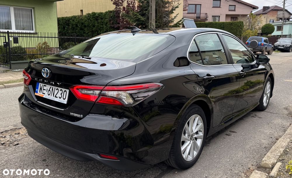 Toyota Camry 2.5 Hybrid Comfort CVT - 6