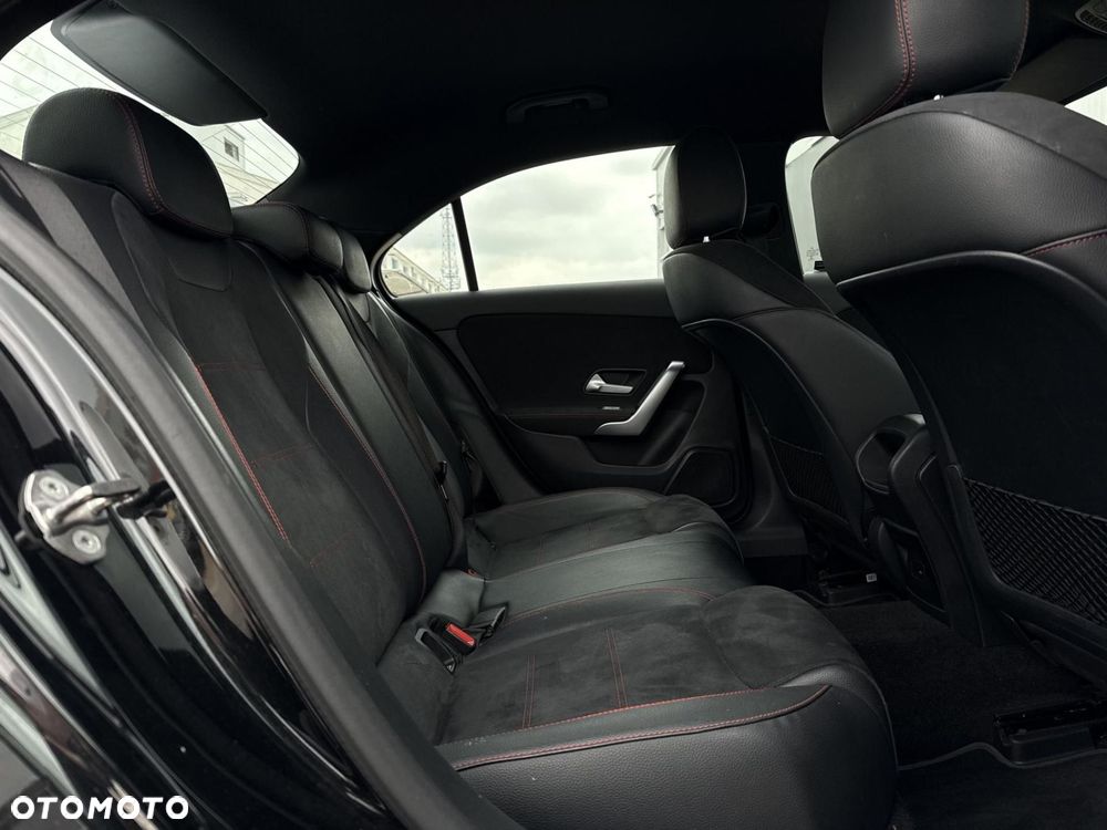 Mercedes-Benz Klasa A 200 AMG Line 7G-DCT - 18