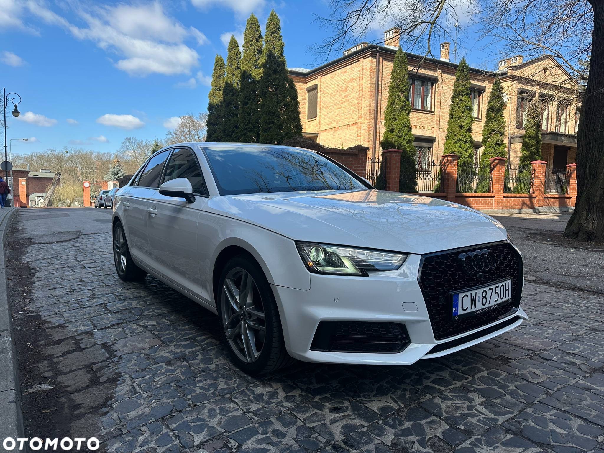Audi A4 2.0 TFSI Sport S tronic - 4