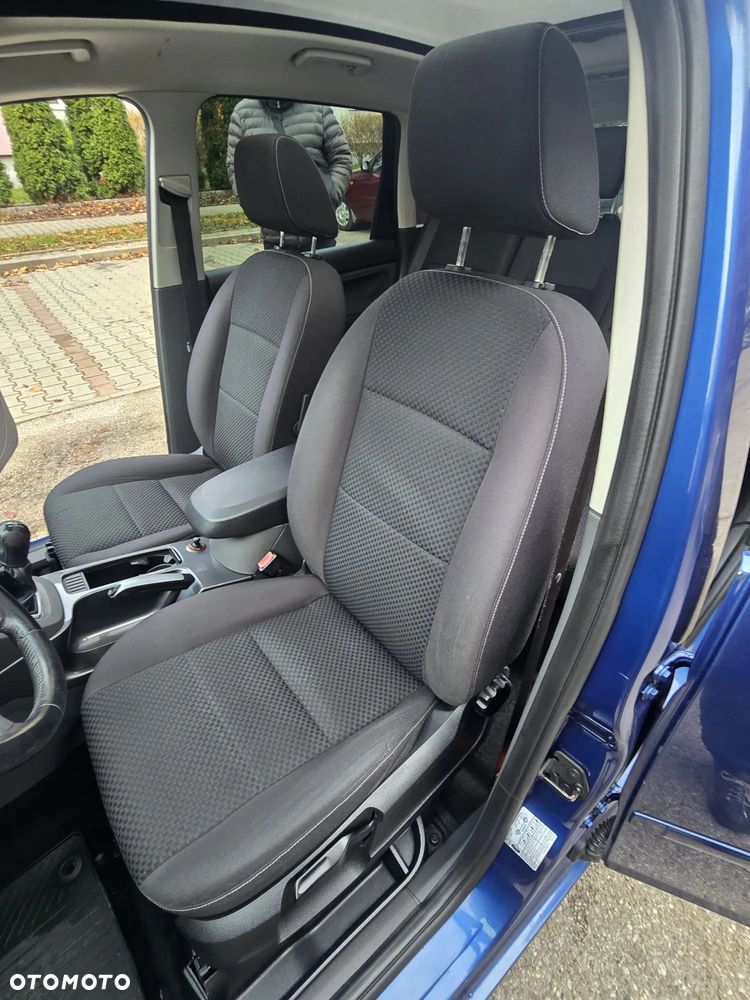 Ford C-MAX 1.8 Titanium - 17