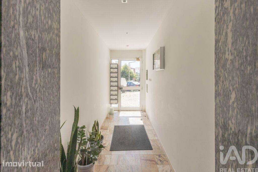 Apartamento T2 em Póvoa de Santa Iria e Forte da Casa de 73,5 m2 - Grande imagem: 3/24