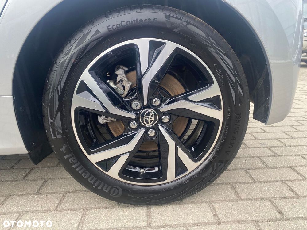 Toyota Yaris Hybrid 1.5 Style - 24