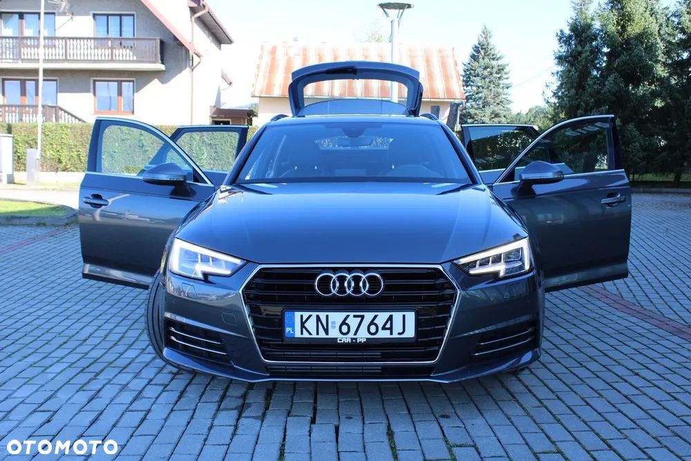 Audi A4 Avant 40 TFSI Sport - 13