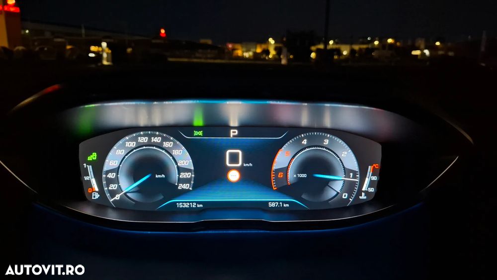 Peugeot 3008 2.0 BlueHDI S&S EAT8 GT - 16