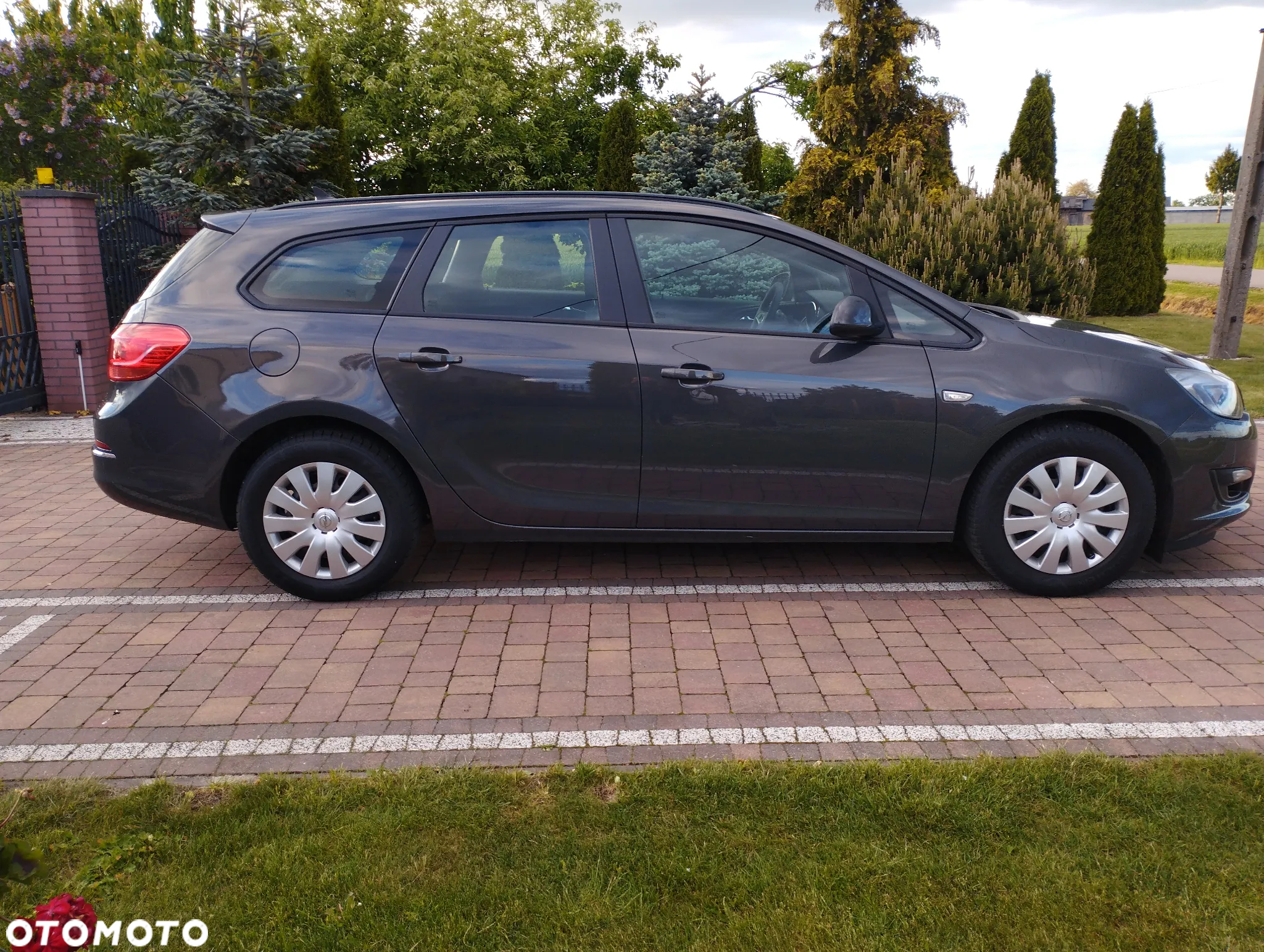 Opel Astra 1.4 Turbo Sports Tourer Design Edition - 8