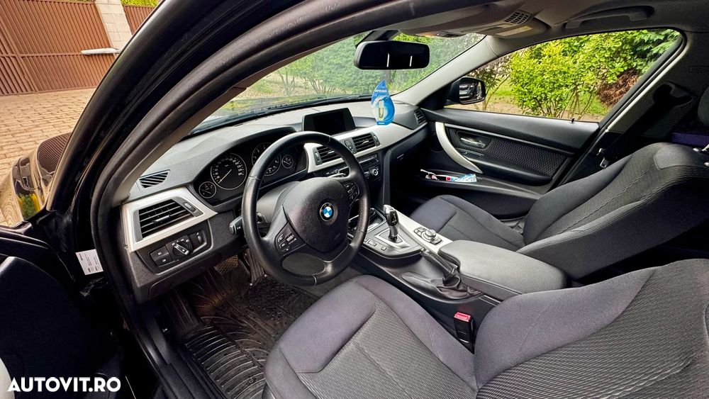 BMW Seria 3 318d Aut. - 7