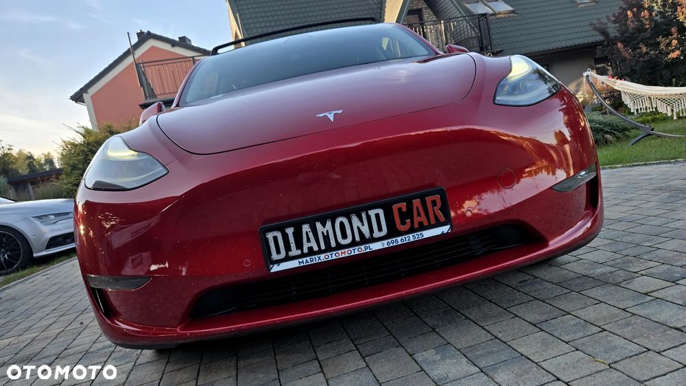 Tesla Model Y Long Range Dual Motor AWD - 6