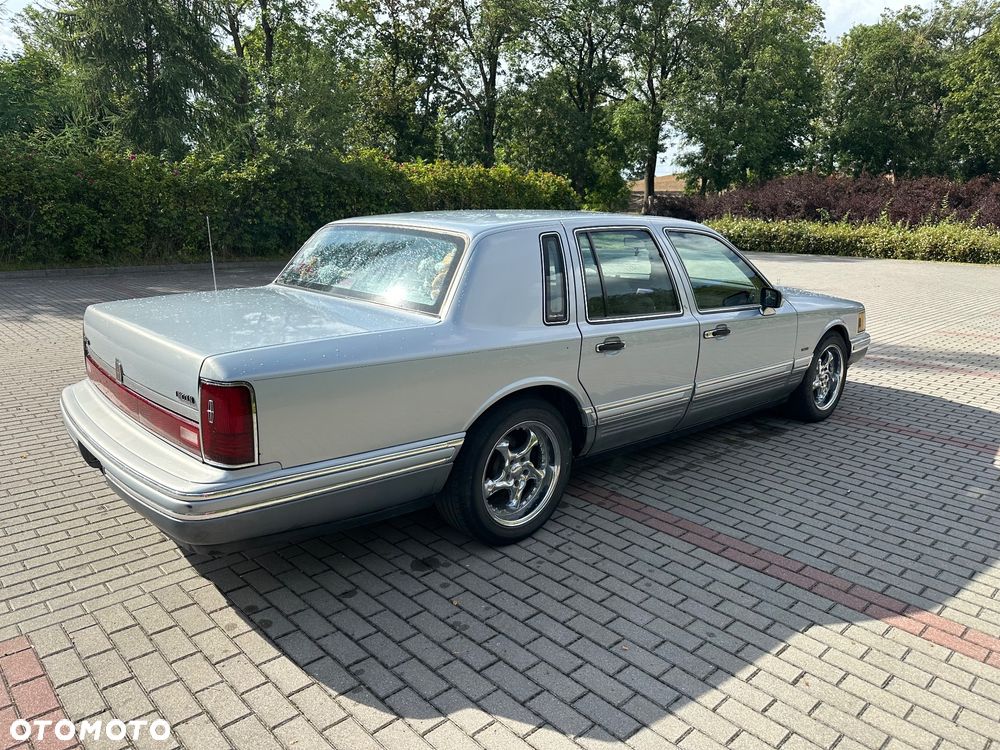 Lincoln Town Car 4.6 Executive - 7