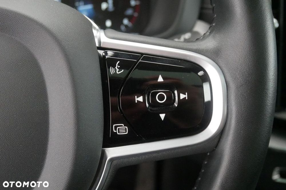 Volvo XC 60 - 26