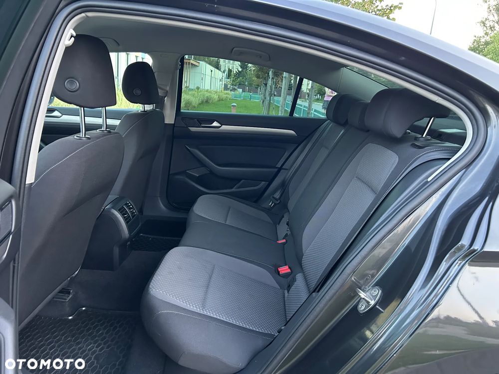 Volkswagen Passat 1.5 TSI EVO Essence DSG - 15