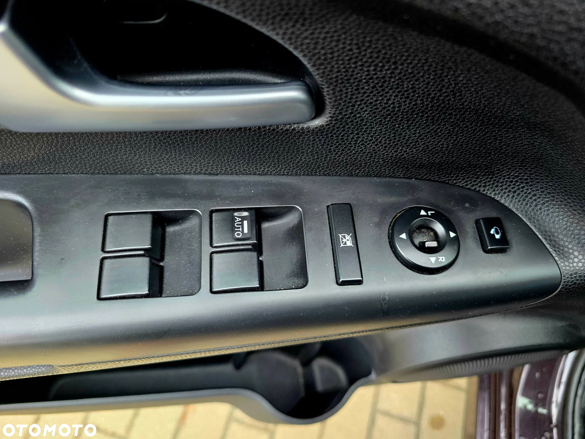 Kia Venga 1.6 CVVT Mind - 25