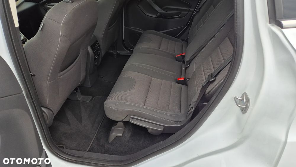 Ford Kuga 1.6 EcoBoost 2x4 Titanium - 15