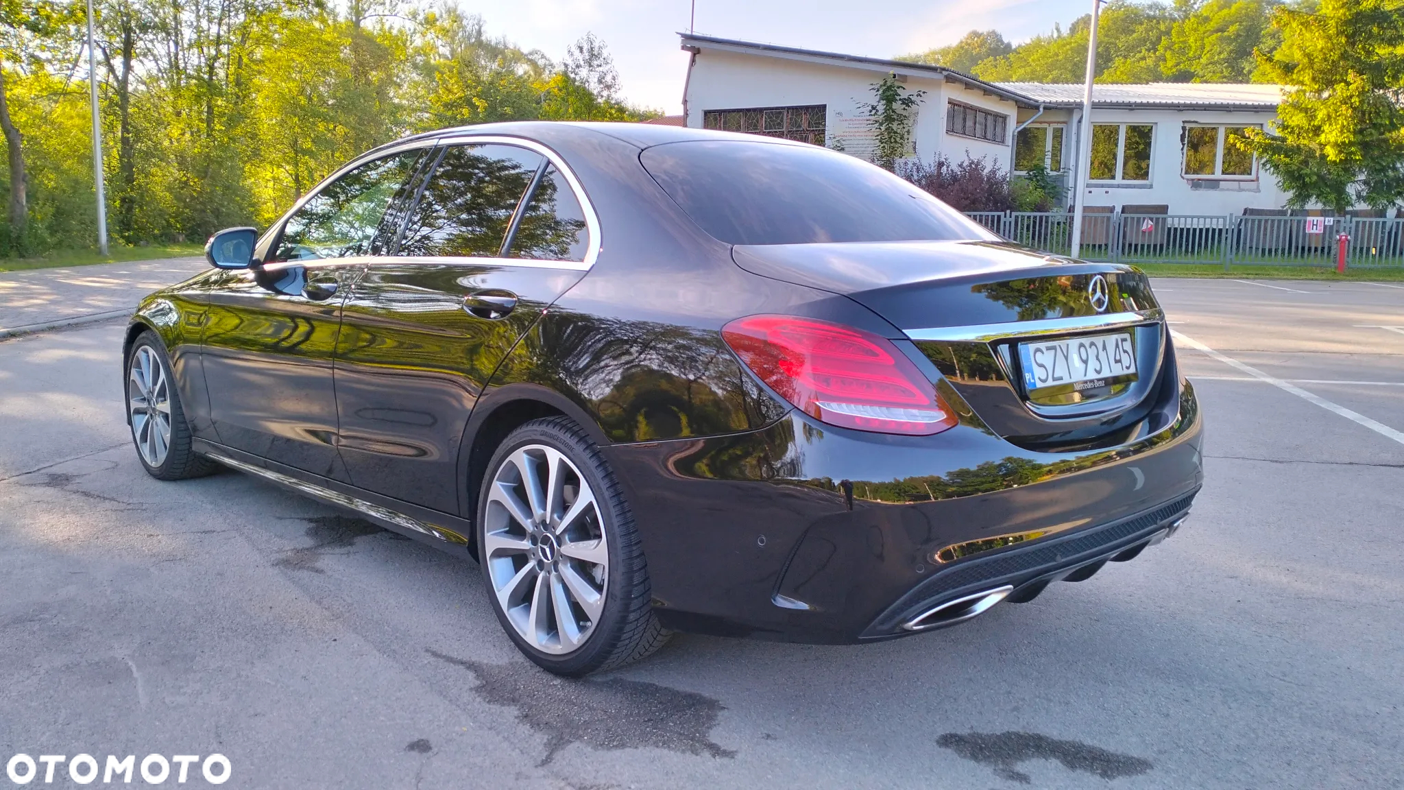 Mercedes-Benz Klasa C 250 9G-TRONIC AMG Line - 8