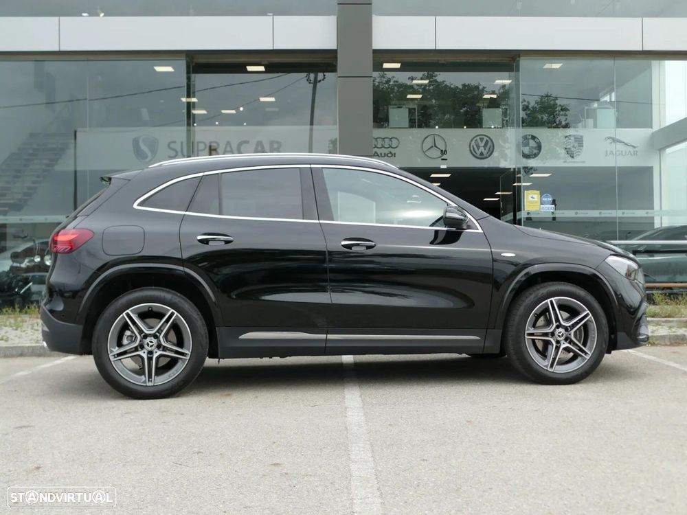 Mercedes-Benz GLA 250 e AMG Line - 19