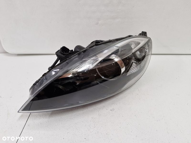 VOLVO V40 II 2 LAMPA REFLEKTOR LEWY PRZÓD 31420009 XENON UK - 3