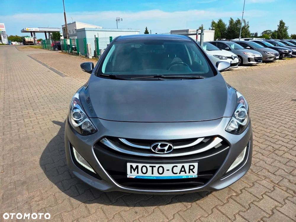 Hyundai i30 1.4 CRDi Classic + - 21