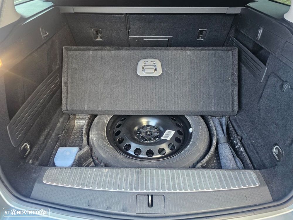 Opel Astra Sports Tourer - 28