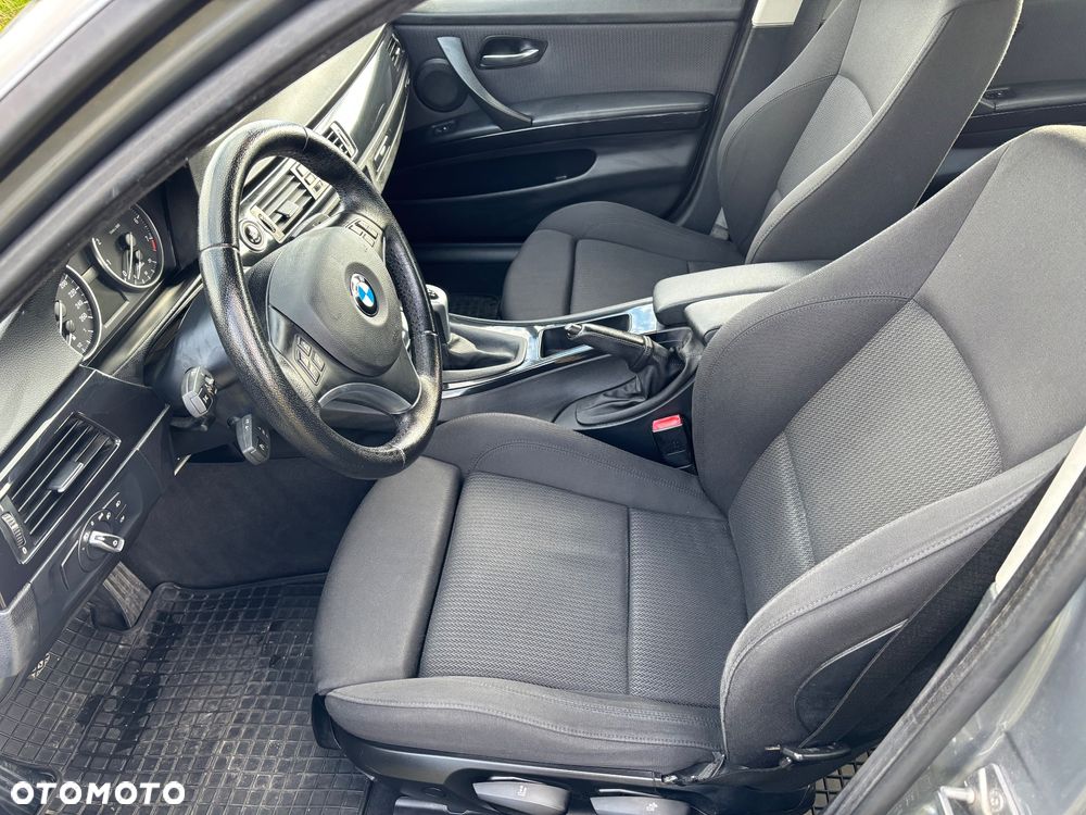 BMW Seria 3 - 10