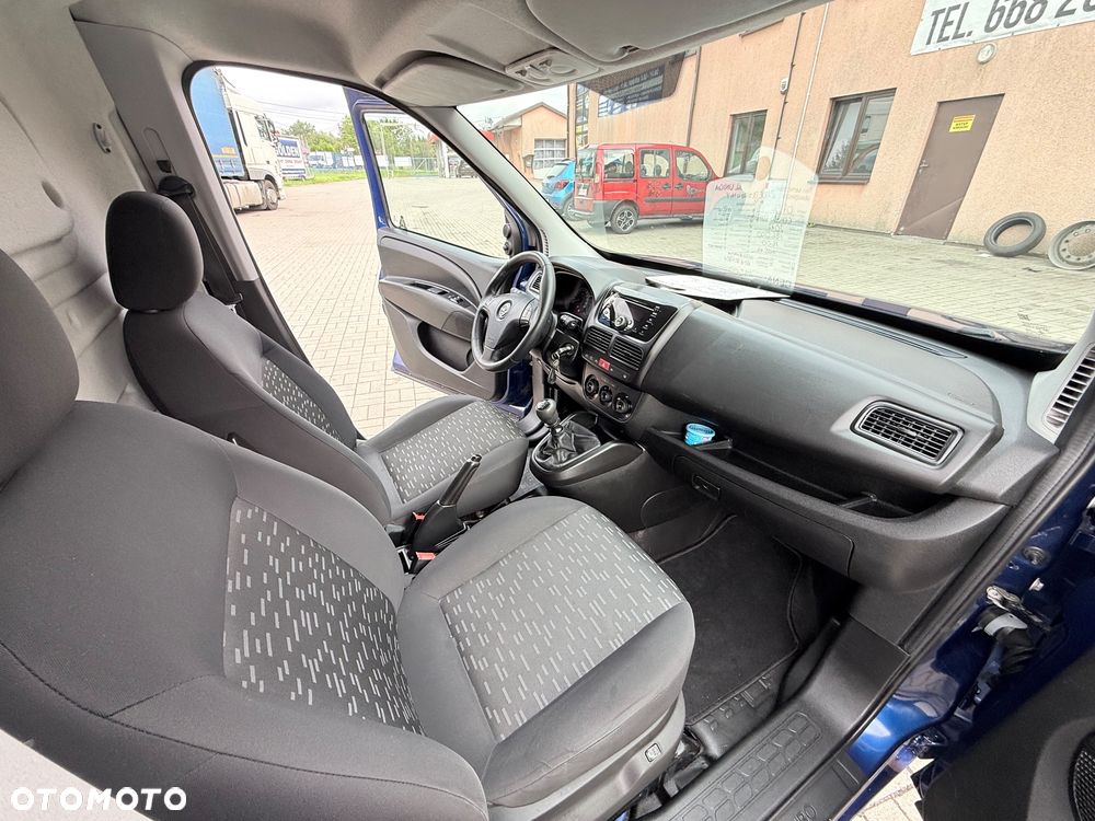 Opel Combo - 14