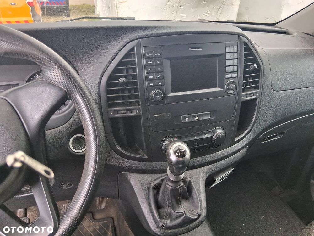 Mercedes-Benz Vito - 11