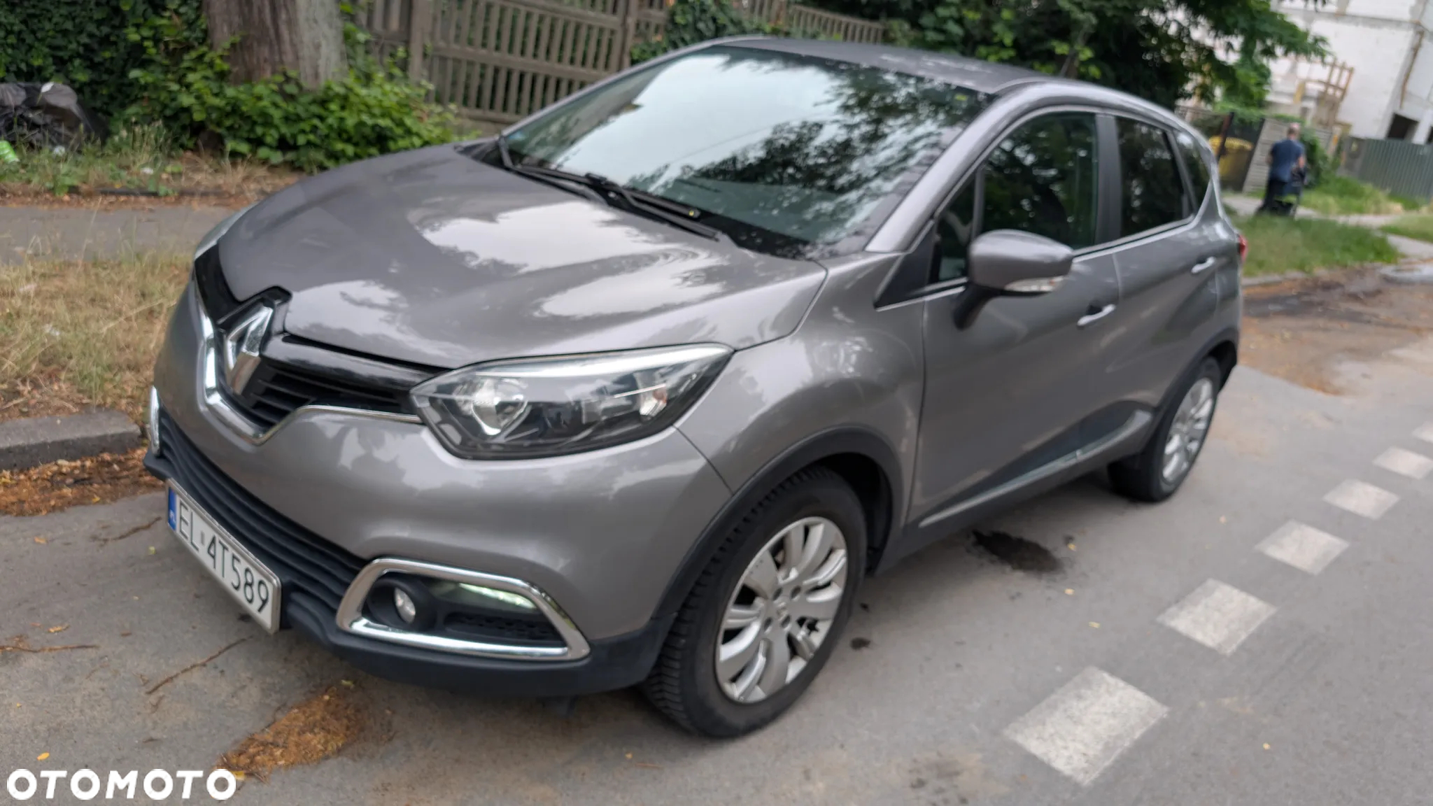 Renault Captur 1.2 TCe Intens EDC - 3
