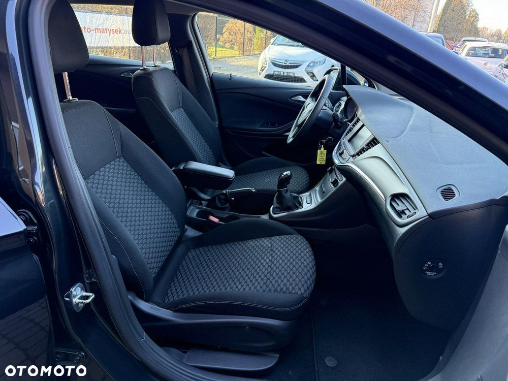 Opel Astra 1.4 Turbo Edition - 23