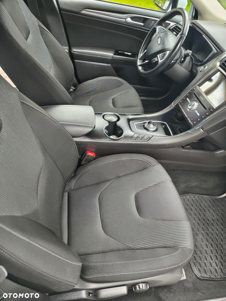 Ford Mondeo 2.0 EcoBlue Titanium - 37