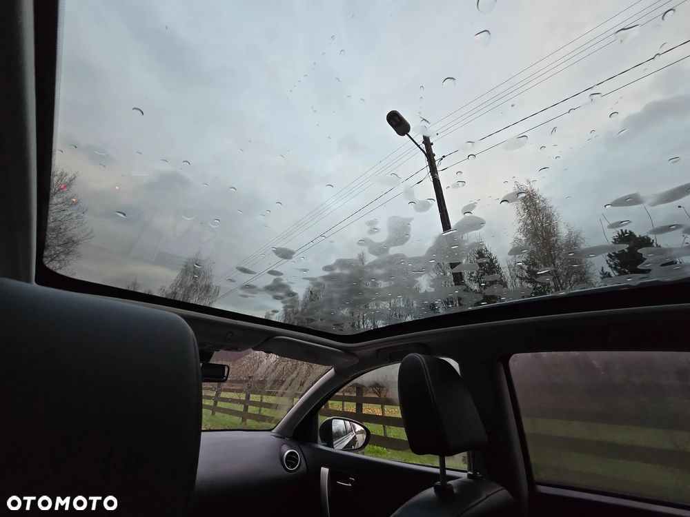 Nissan Qashqai 2.0 4x4 Tekna - 28