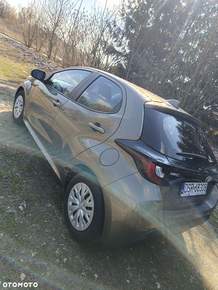 Toyota Yaris 1.5 Comfort - 7