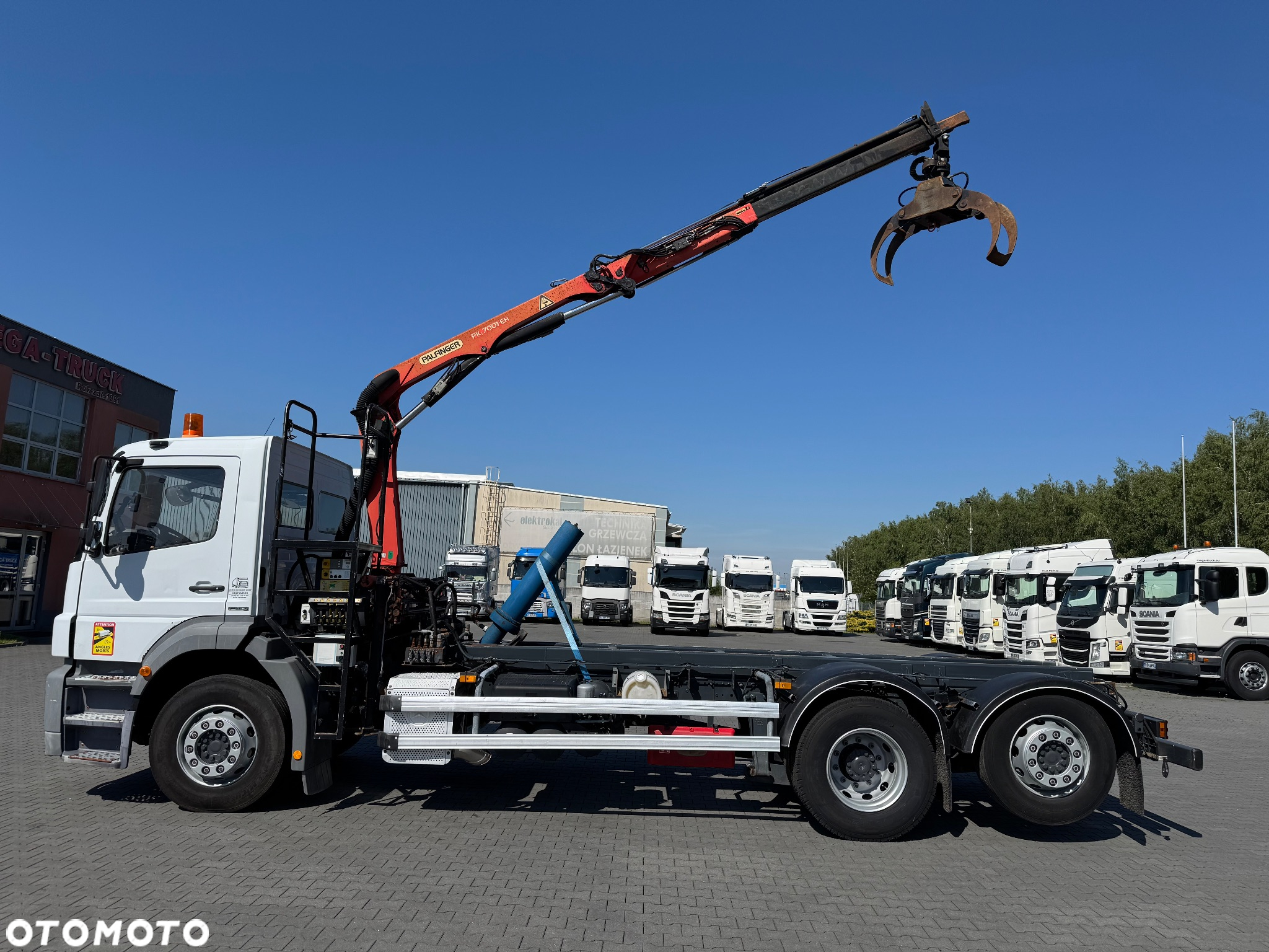 Mercedes-Benz AXOR 2533 6x2 podnoszona/skrętna Dżwig Palfinger Hwytak Rotator - 2