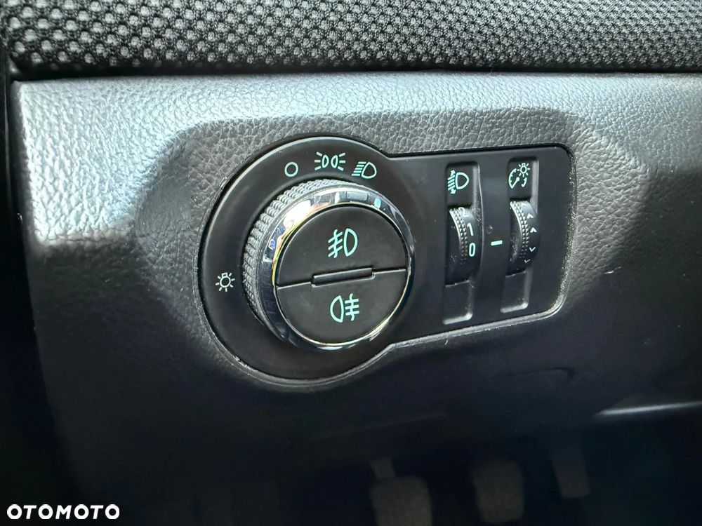 Chevrolet Cruze 2.0 LTZ - 24