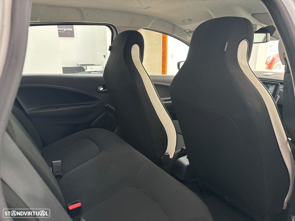 Renault Zoe - 15