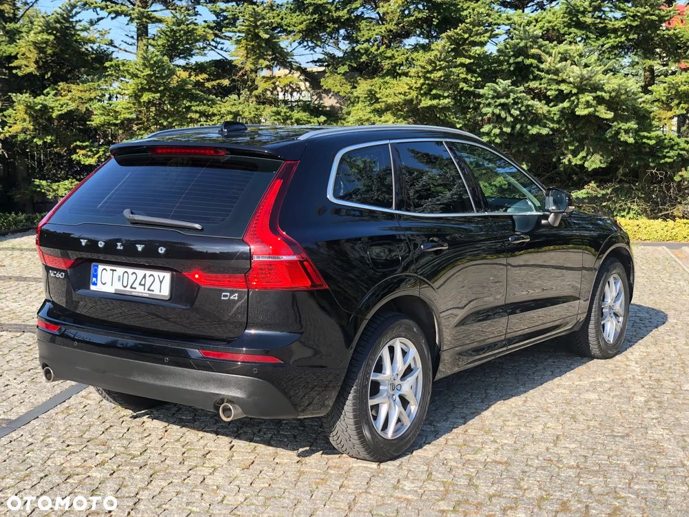 Volvo XC 60 D4 Momentum Pro - 17