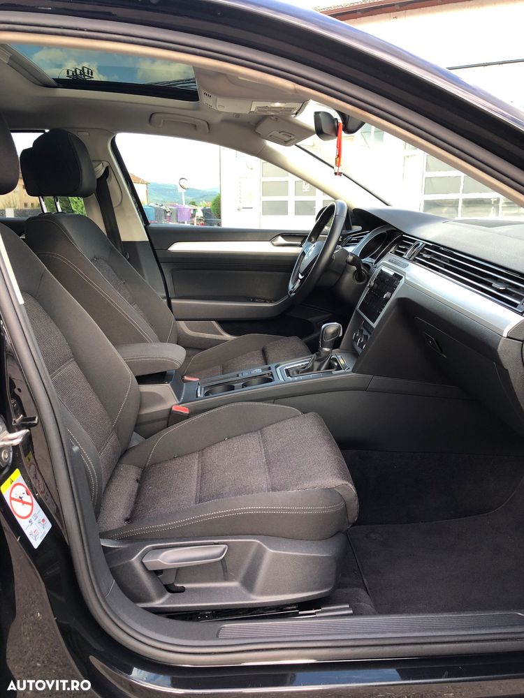 Volkswagen Passat 1.6 TDI DSG Comfortline - 21