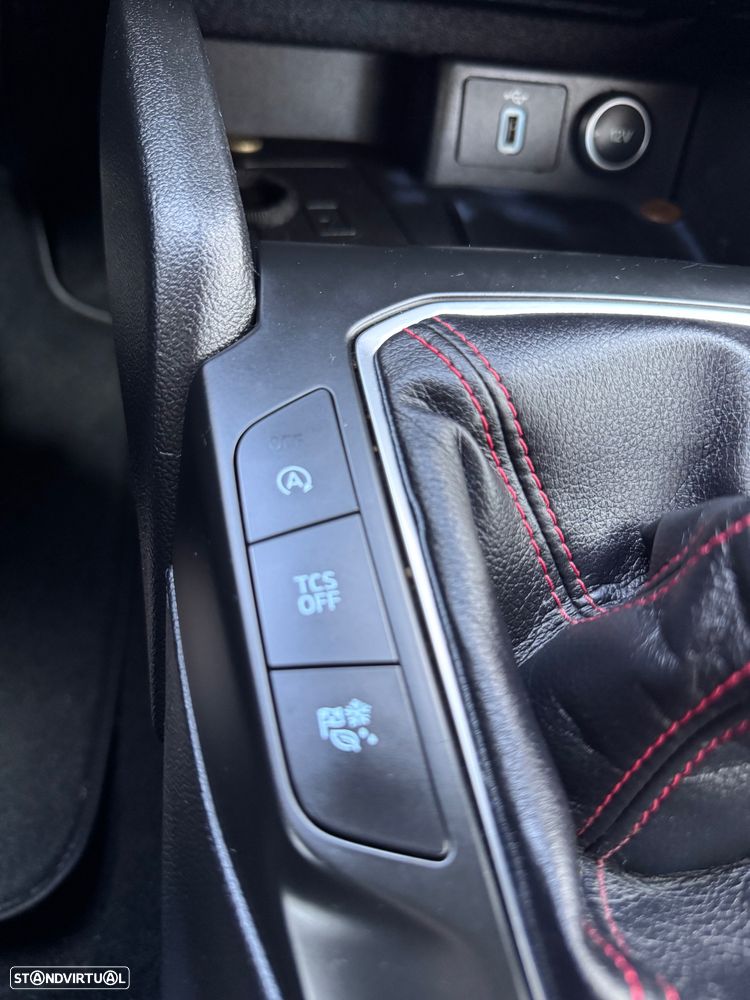 Ford Focus 1.0 EcoBoost ST-Line - 16