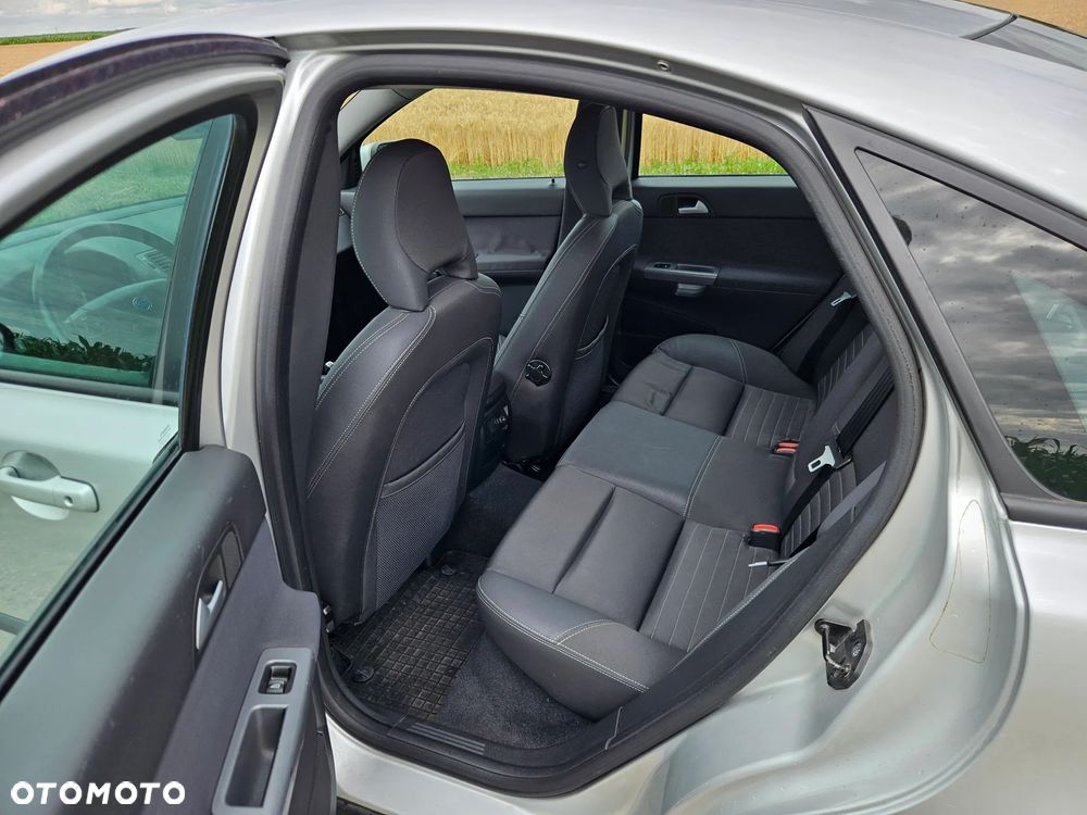 Volvo S40 1.6D Kinetic - 15