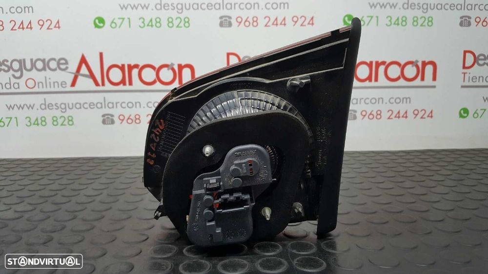 FAROLIM TRASEIRO ESQUERDO VOLKSWAGEN GOLF VI (5K1) ADVANCE - 2