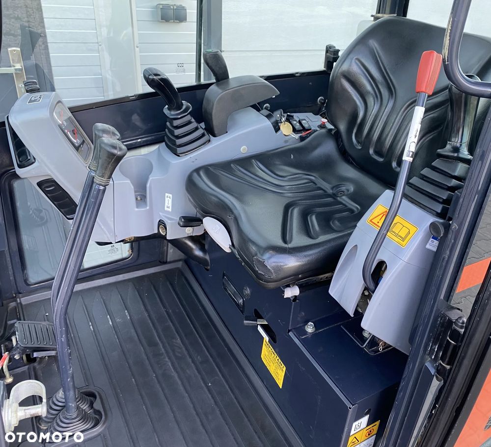 Kubota KX016-4 Minikoparka - 8