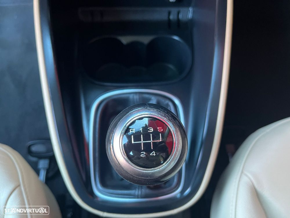 Audi A1 1.6 TDI Attraction - 27