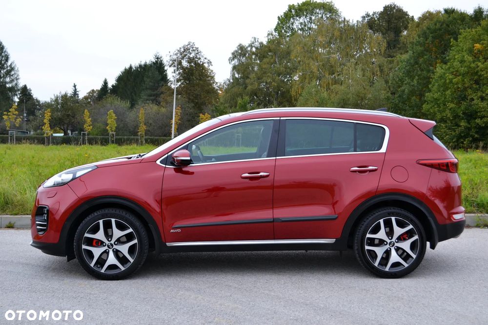 Kia Sportage 2.0 CRDI AWD Eco-Dynamics+ (48V M-H) GT LINE - 6