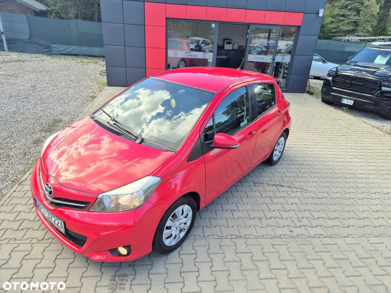 Toyota Yaris 1.0 Luna - 2