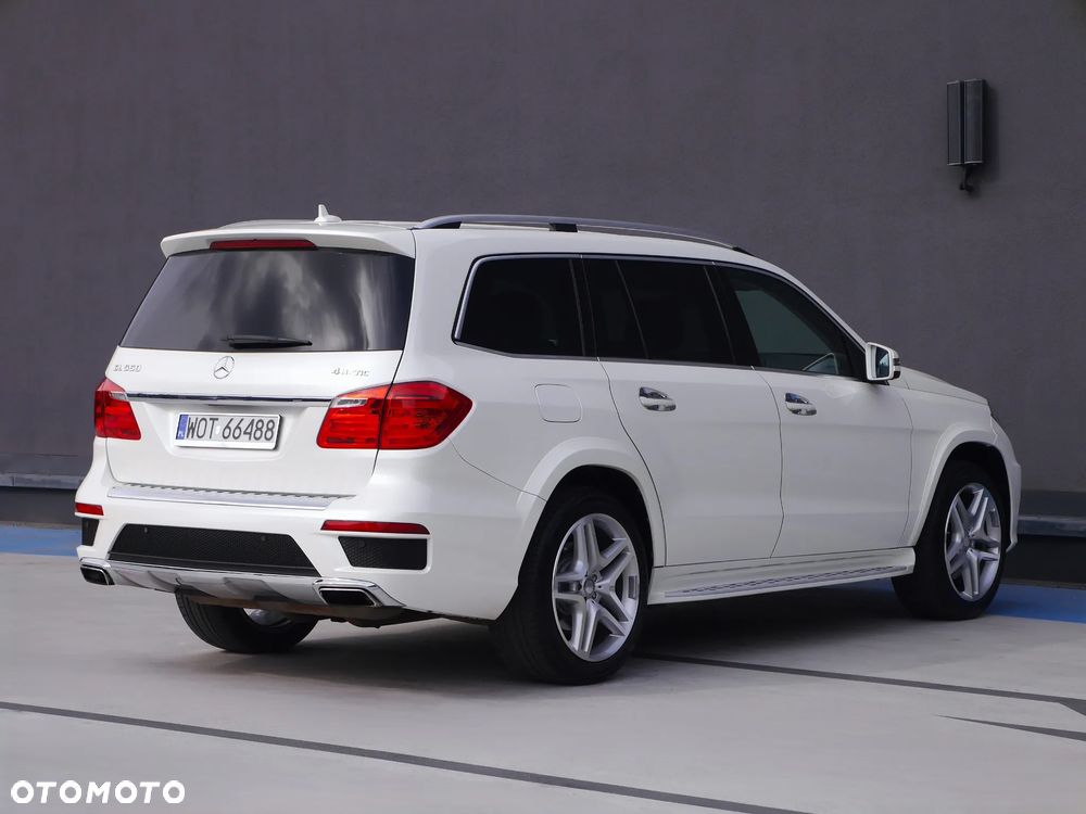 Mercedes-Benz GL 500 4-Matic - 5