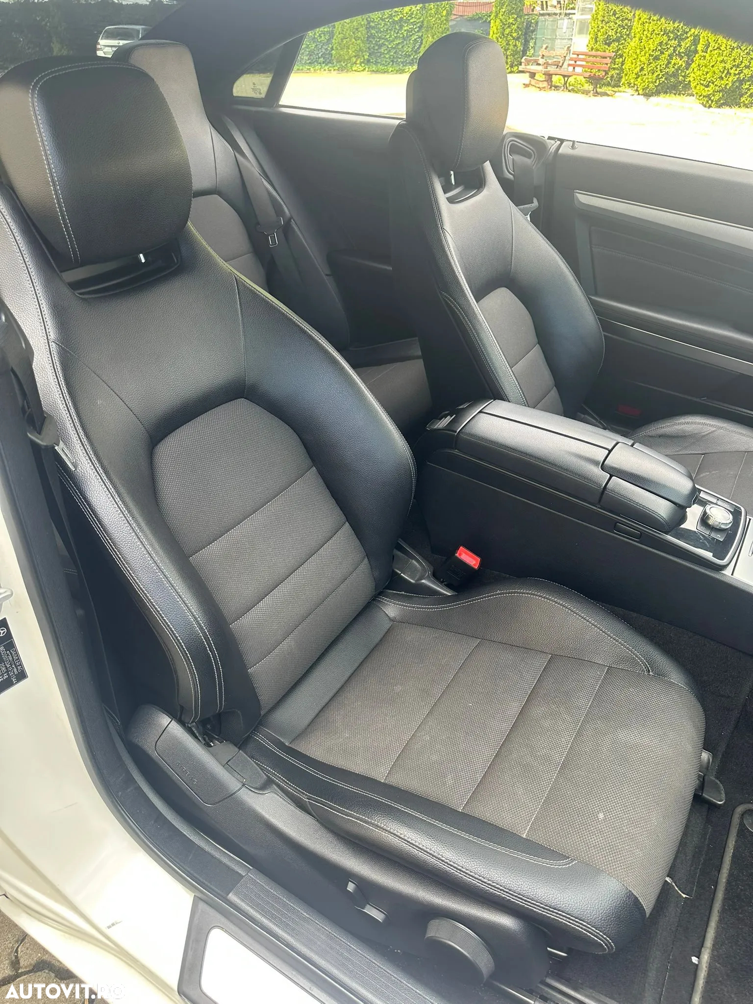 Mercedes-Benz E 200 Coupe 7G-TRONIC - 13