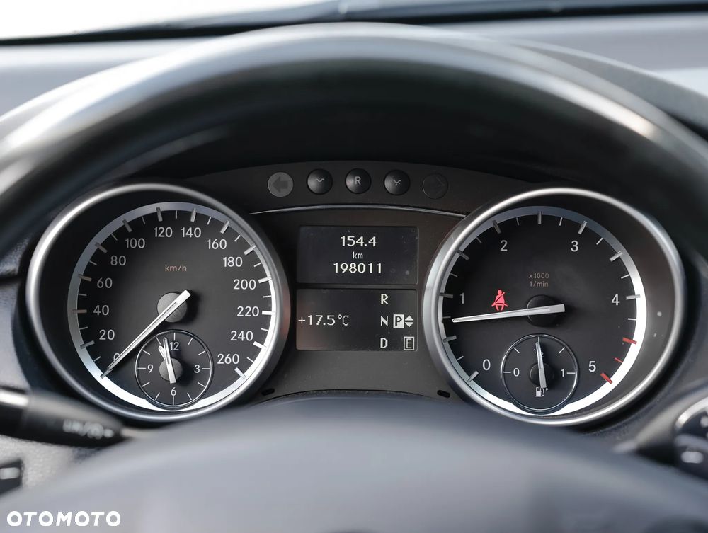 Mercedes-Benz Klasa R 350 CDI 4-Matic - 20