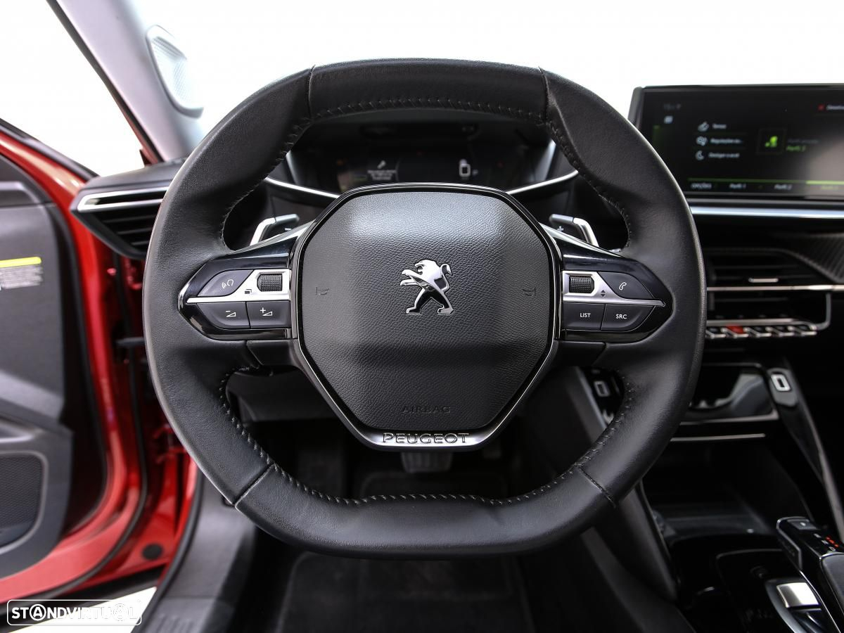 Peugeot 2008 1.5 BlueHDi Allure EAT8 - 16