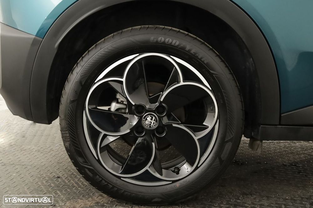Alfa Romeo Junior Elletrica 50 kWh - 5
