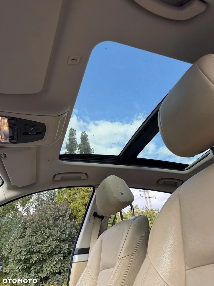 BMW 5GT 520d - 15