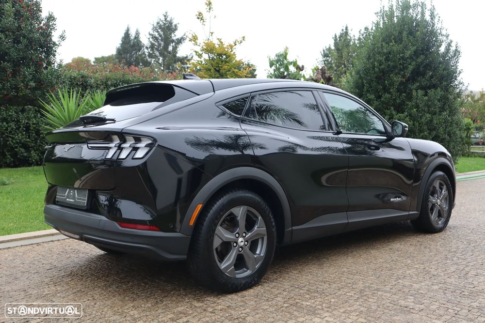 Ford Mustang Mach-E Standard - 3